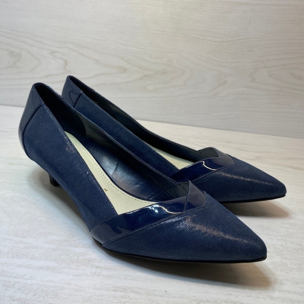 Anne Klein Womens 9.5M Maureen Pumps Kitten Heel Navy Blue Textile Patent Trim